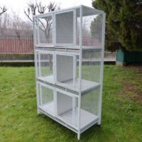 BATTERIA DI 3 GABBIE BOX X CANI E GATTI CM 150X60 H 225 A SEI POSTI CON GAMBE E RUOTE MOD. L60G+2L60