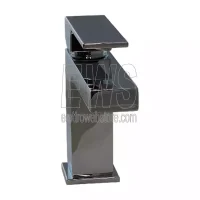 Paini Dax R Kleine Waschtisch-Einlochbatterie 84CR211LRS