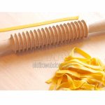 set-4-mattarelli-pasta-cutters-wood-beech-spaghetti-fettuccine-tagliatelle-pappardelle-LEG014